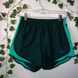 ❌SOLD - Green nike running shorts!